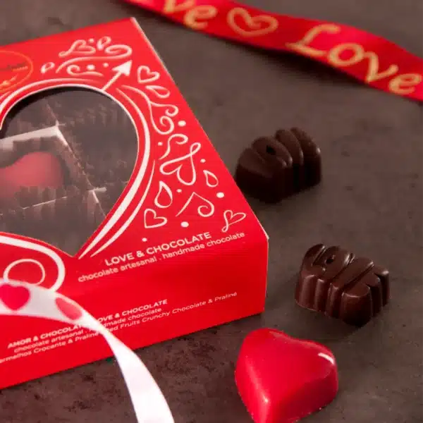 AMOR & CHOCOLATE - 9 BOMBONS