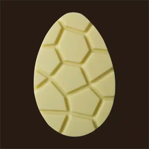 Tablete de chocolate branco em formato de ovo.