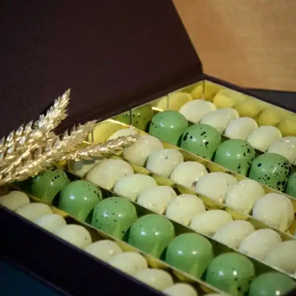 Caixa de amêndoas e bombons de chocolate do Dubai.