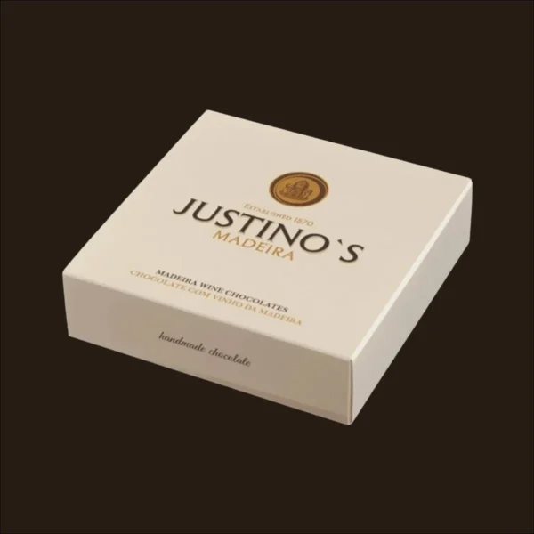 Caixa de bombons sortidos com recheio.