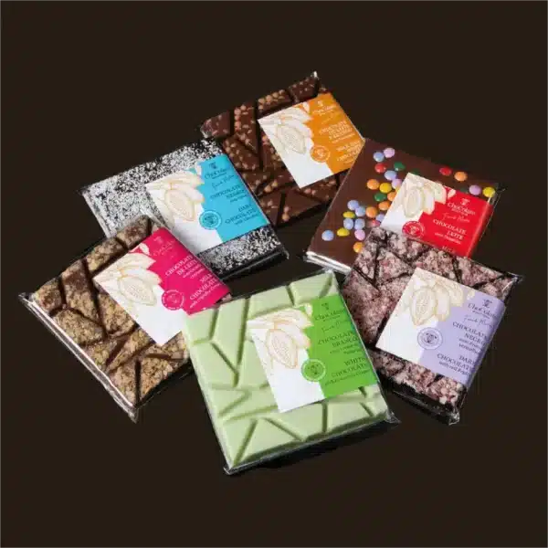 Montra de mosaicos de chocolate.