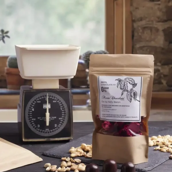 Refil de bombons de chocolate com recheio by Kelly Baron.