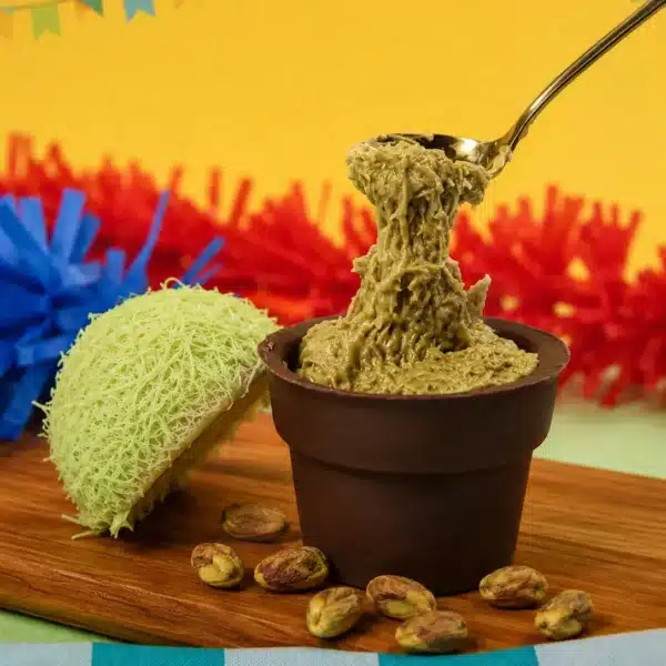 Manjericos de chocolate com recheio de pistachio